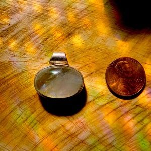 Moonstone pendant starling silver